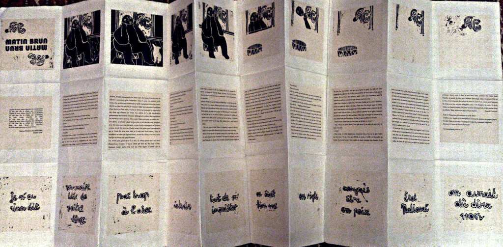 livre déplié intérieur transformé